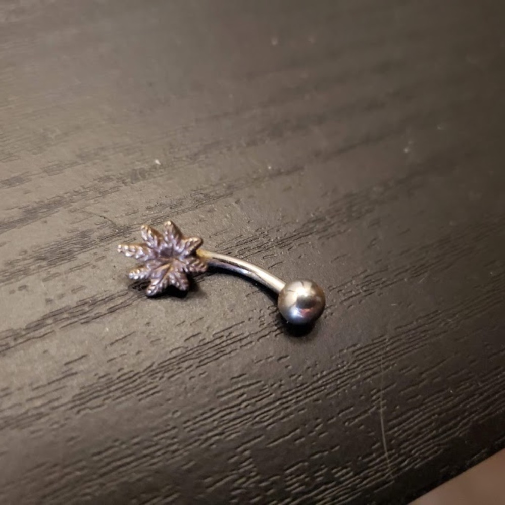Belly Button Rings - Picture 2 of 2